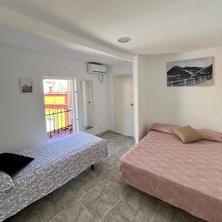 Alameda, Conde De Torrejon Apartment Seville Luaran gambar