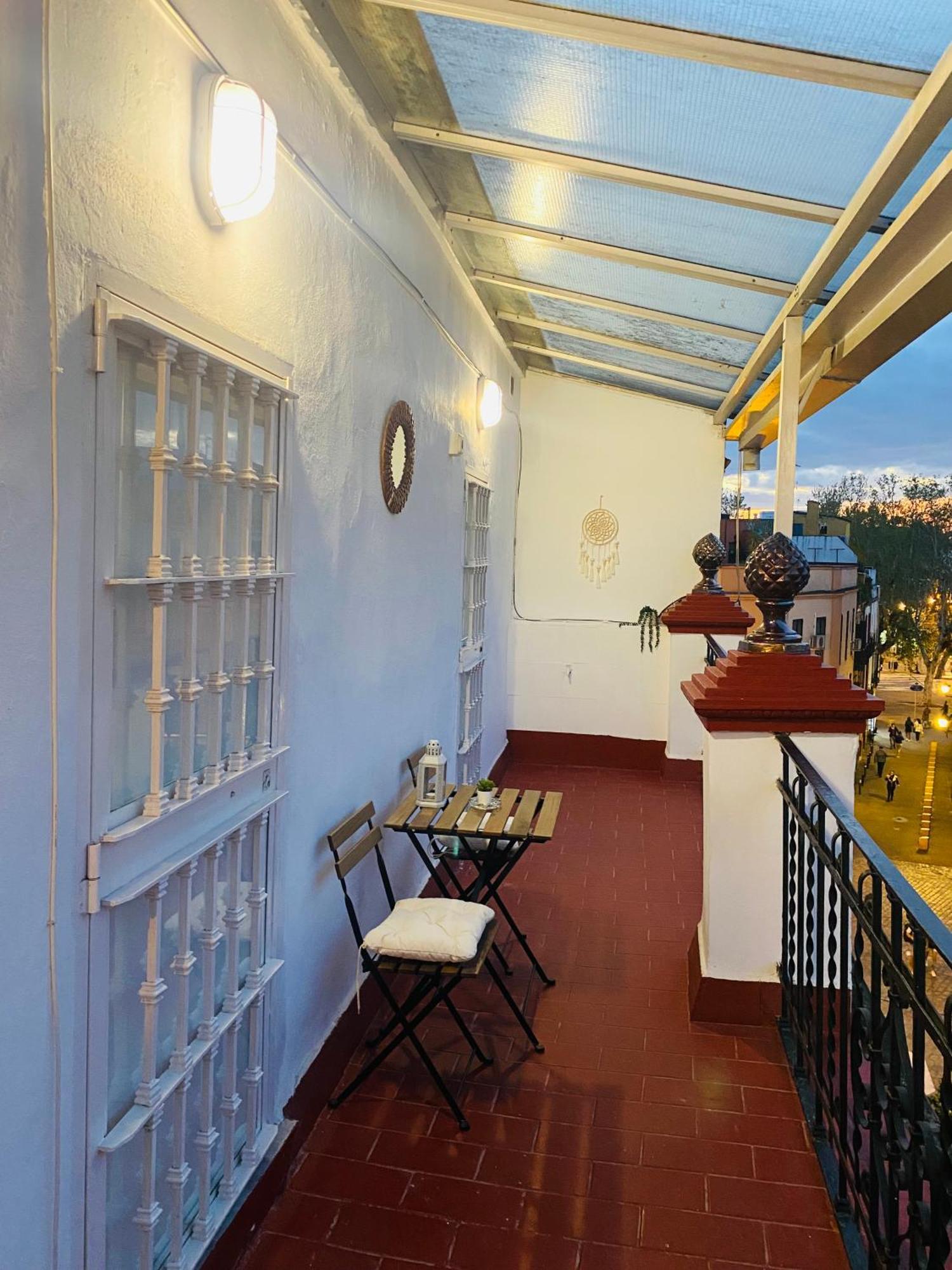 Alameda, Conde De Torrejon Apartment Seville Luaran gambar